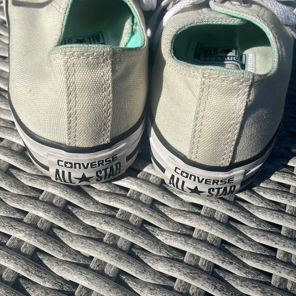 Low top Converse All Star size 7.5 - Picture 3 of 5